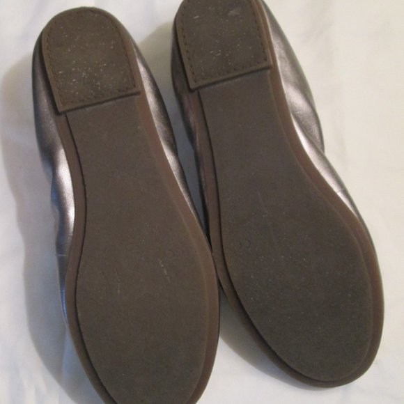 Vionic ballet flats. Size 10. Color pewter - Picture 2 of 3